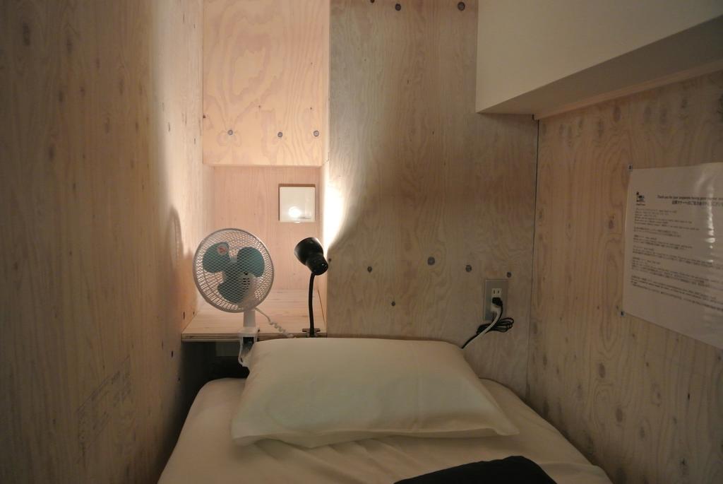Backpackers Hotel Noosa Japan In Takatsuki Tonda Room photo