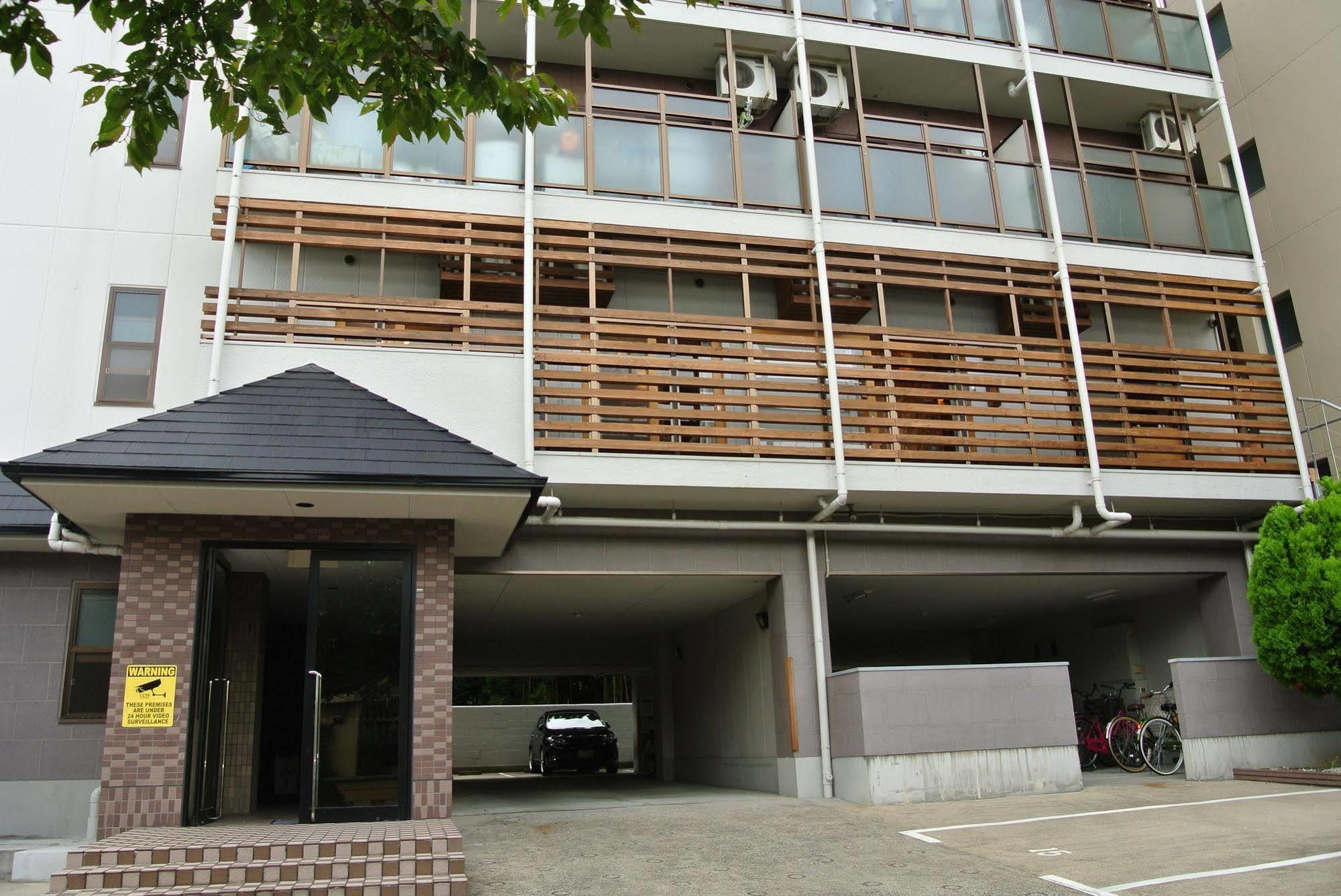 Backpackers Hotel Noosa Japan In Takatsuki Tonda Exterior photo